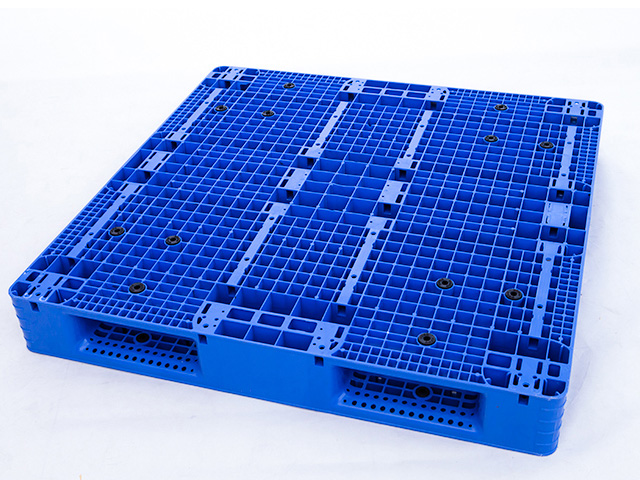 什么是塑料托盤？