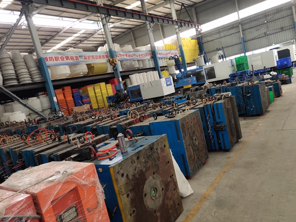 國內(nèi)有防靜電的塑料托盤生產(chǎn)廠家嗎？